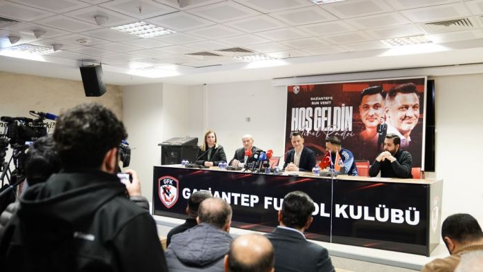 Gaziantep FK'da gözler Memik Yılmaz'da. Tamam mı? Devam mı?